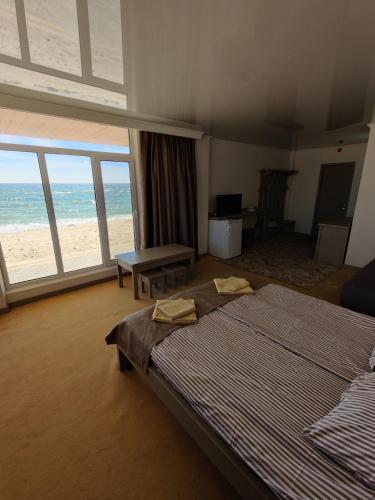 Hotel ????????????