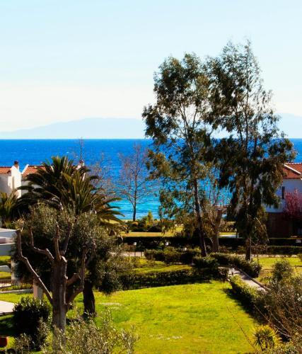 Ani Villa-anemi Beach