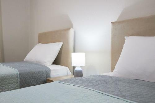Pearl Apartments