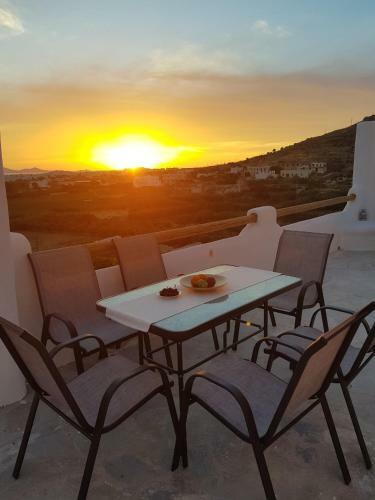 Villa Evelina Traditional Cycladic Hill House