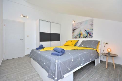 Sea View Luxury Apartments, Ala Da