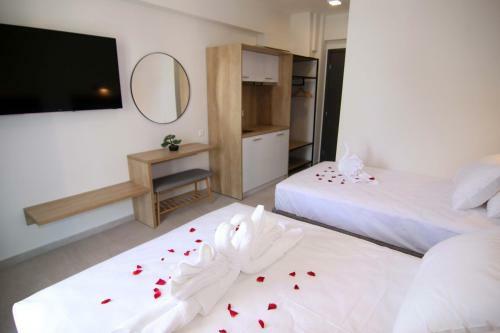 Aelia Apartments