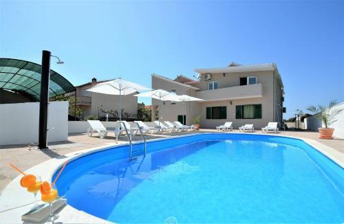 Apartamentos Villa Allegro