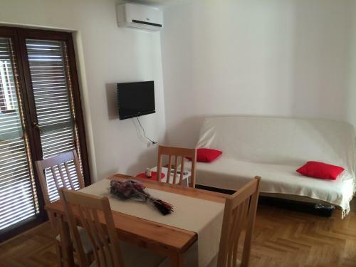 Apartments Antonija