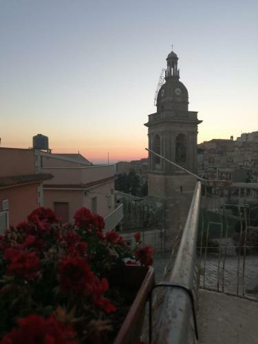 Al Campanile - Appartamento Nel Cuore Degli Iblei