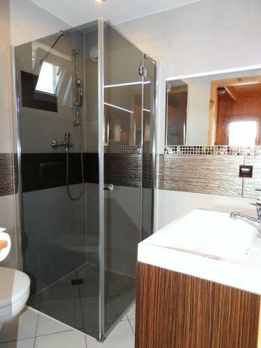 Lodge Domki U Skrzata Drewniane