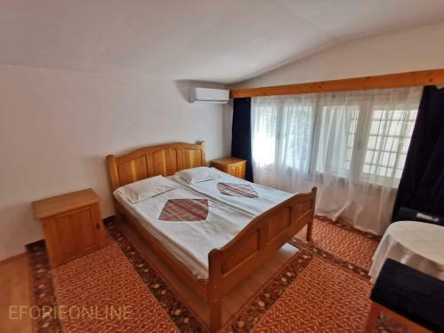Hostal Vila Casacarp