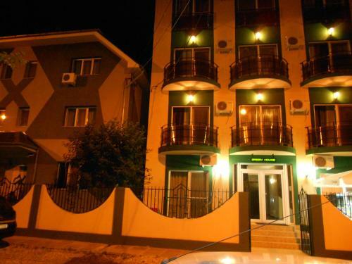 Hostal Green House 2
