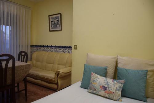 Alemar Houses I