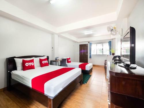 Hotel Oyo 1157 Ploy Pailin Place
