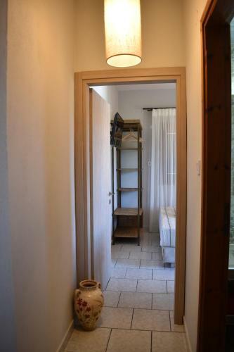 Athena's Apartments & Studios