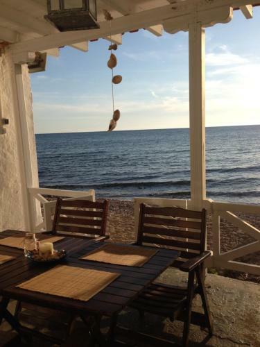 Pebbles Beach House