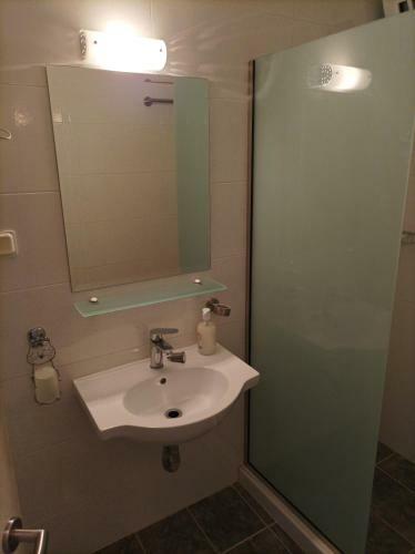 Hostal Villa Fallias