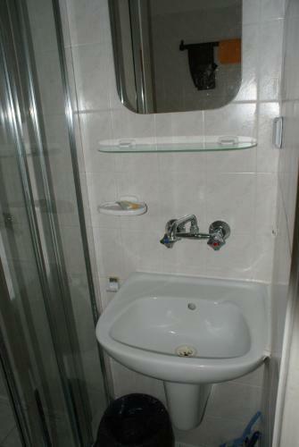 Bed & Breakfast Pensjonat Pod Lwem