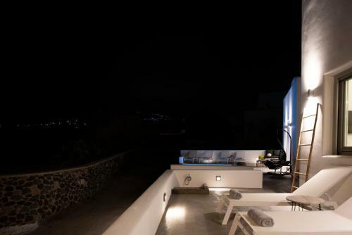 White Orchid Luxury Apartments