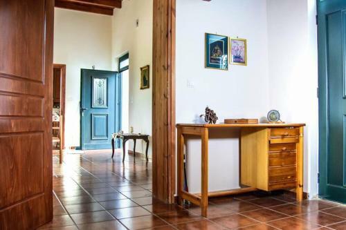 Ariadni's Traditional House