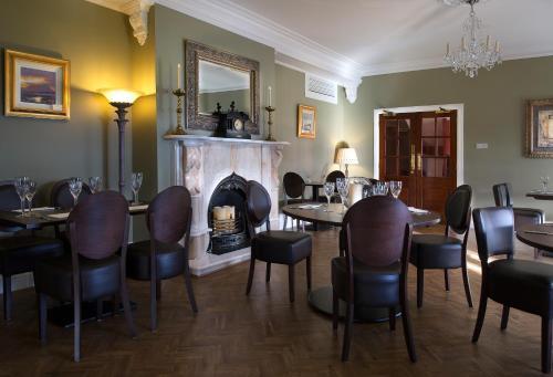 An Ch�irt, Gweedore Court Hotel