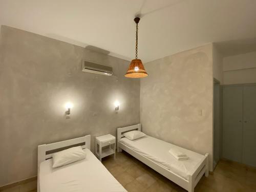 Hotel Budget Rooms