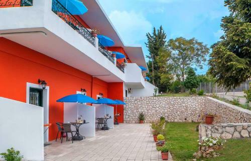 Emily Apartments Dassia