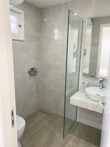 Apartamento Louvros Luxury Suittes