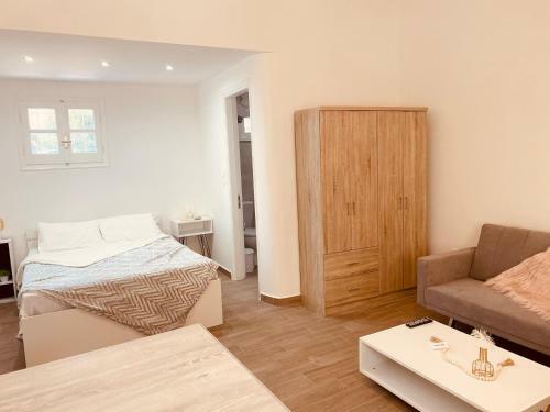 Apartamento Louvros Luxury Suittes