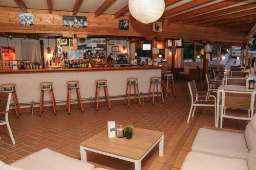 Hotel Zorbas Family House