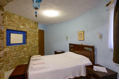 Maria Elena Villas III