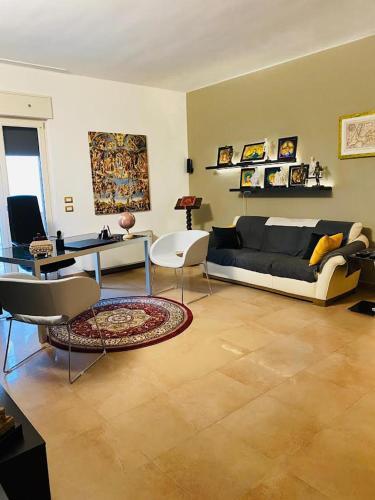 Garibaldi Apartment