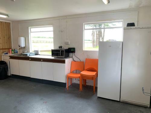 Glamping For 4 Central Cornwall- Wren