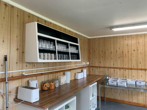 Glamping For 4 By Lake - Kestrel