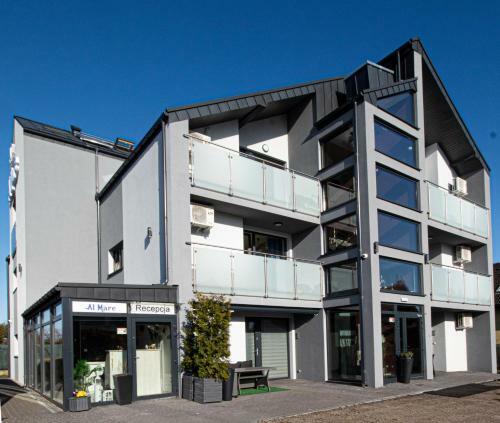Domki I Apartamenty Al Mare