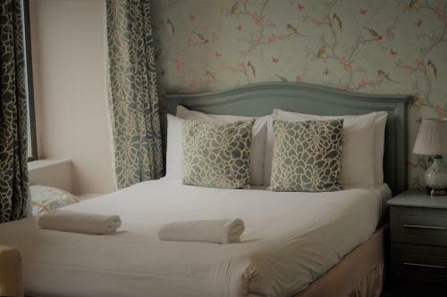The Waterfront B&B