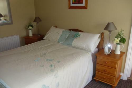 Bed & Breakfast Foleys Bar & Restaurant