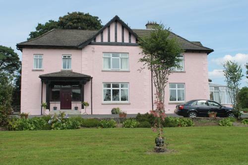 Hostal Riversdale Farm Guest House And Leisure Centre