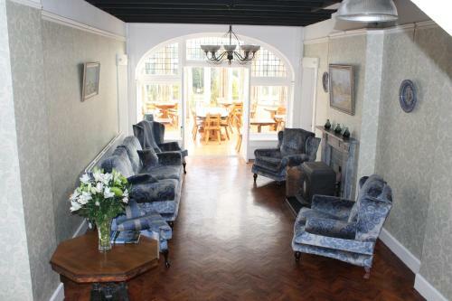 Hostal Riversdale Farm Guest House And Leisure Centre
