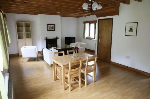 Apartamentos Killeena House