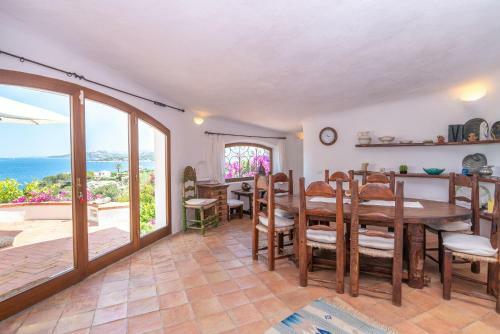 Villa Scorpion House