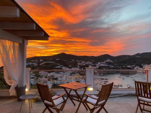 Domus ? Ponza Seaview