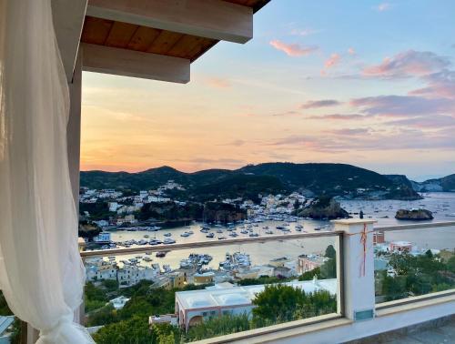 Domus ? Ponza Seaview