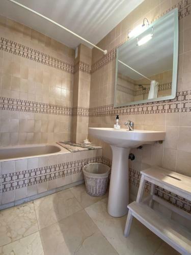Apartamento Seaview Wifi + 2 Rooms + Pool