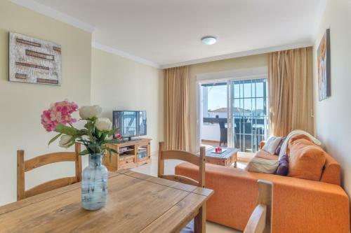 La Duquesa Apartment