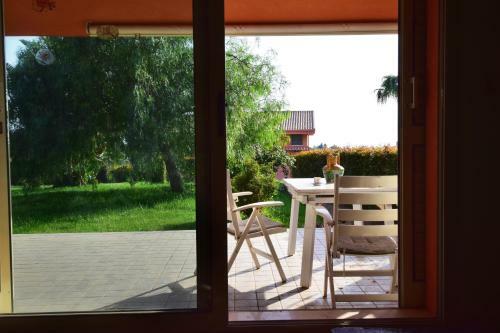 Villa With Swimming Pool&garden