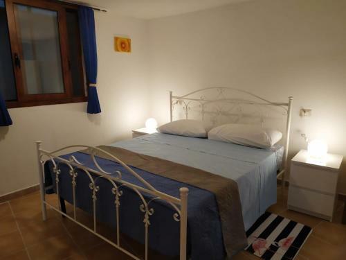 Sole Comino