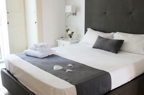 Coral Blue Apartment