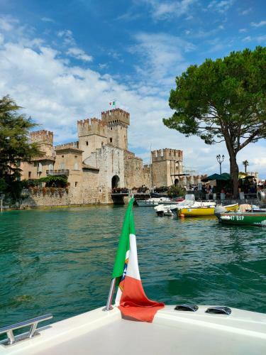 Apartamento Sirmione Suite Private Terrace