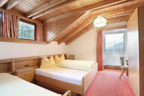 Hostal Pension Alpeggerhof