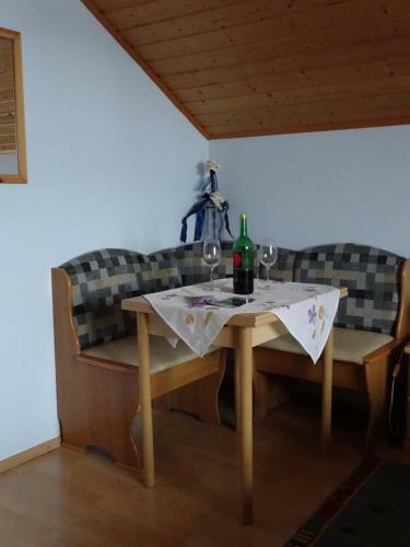 Apartamento Ferienwohnung Hierzegger