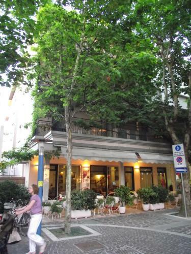 Hotel Albergo Villa Lucia
