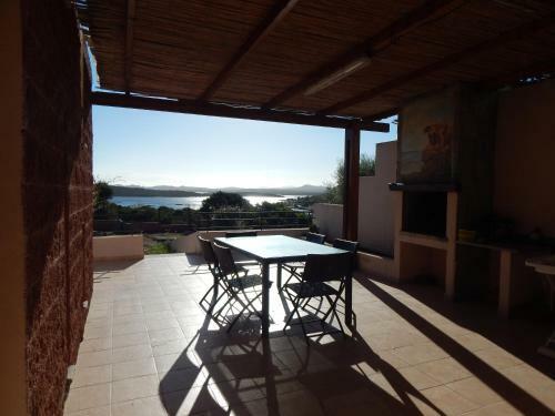 Villa A Schiera Porto Pozzo
