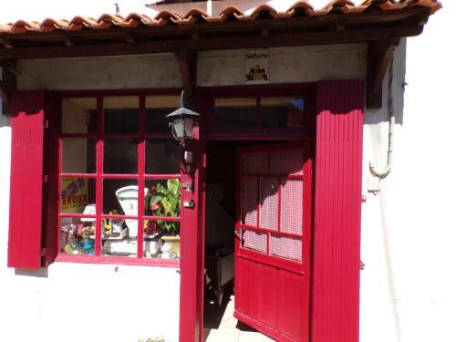 La Maison Rouge